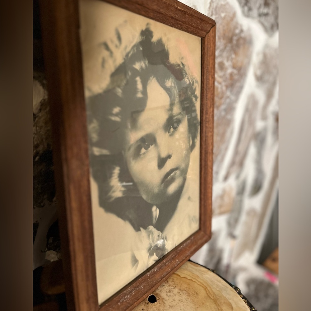 VINTAGE Shirley Temple picture